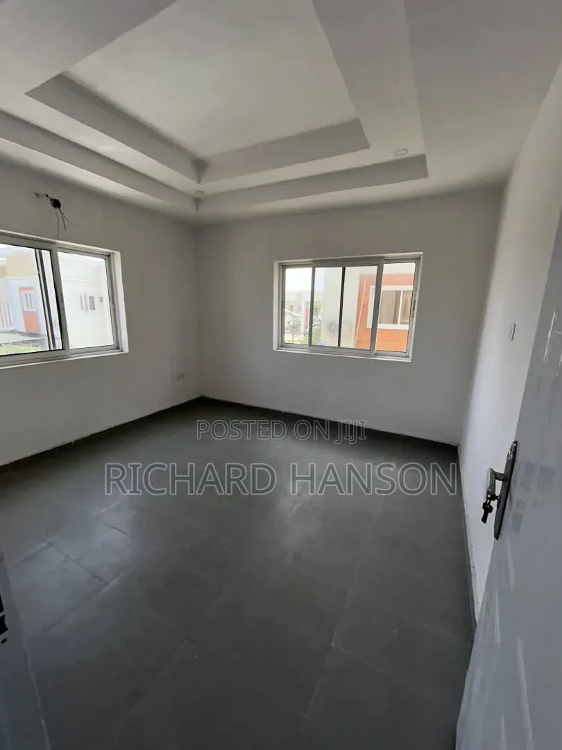 2bdrm Apartment in Adesanya for rent in Abraham Adesanya Estate