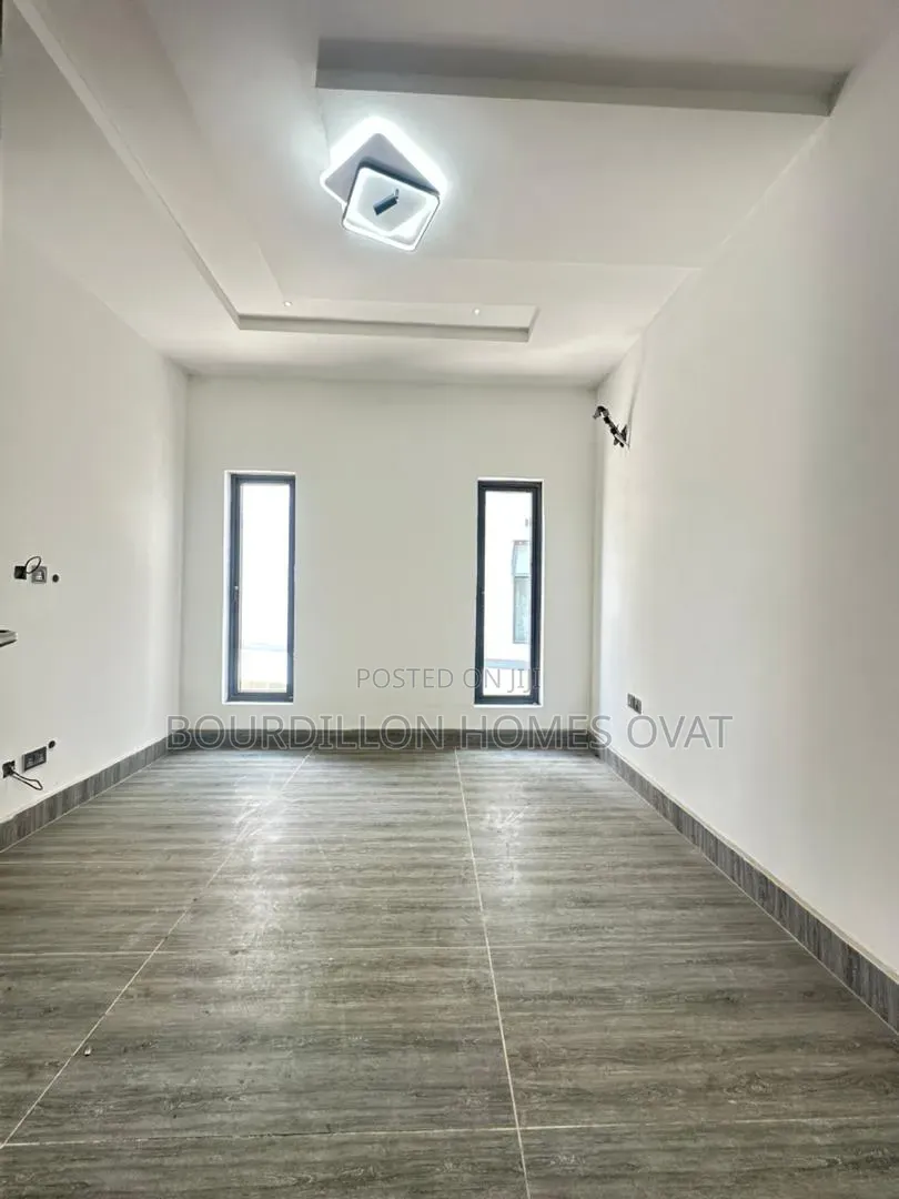 5bdrm Duplex in Old Ikoyi Lagos for sale in Old Ikoyi