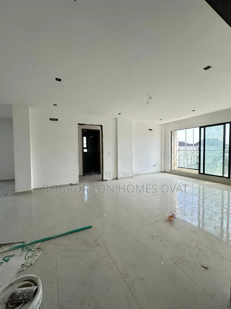 3bdrm Apartment in Old Ikoyi Lagos for sale in Old Ikoyi
