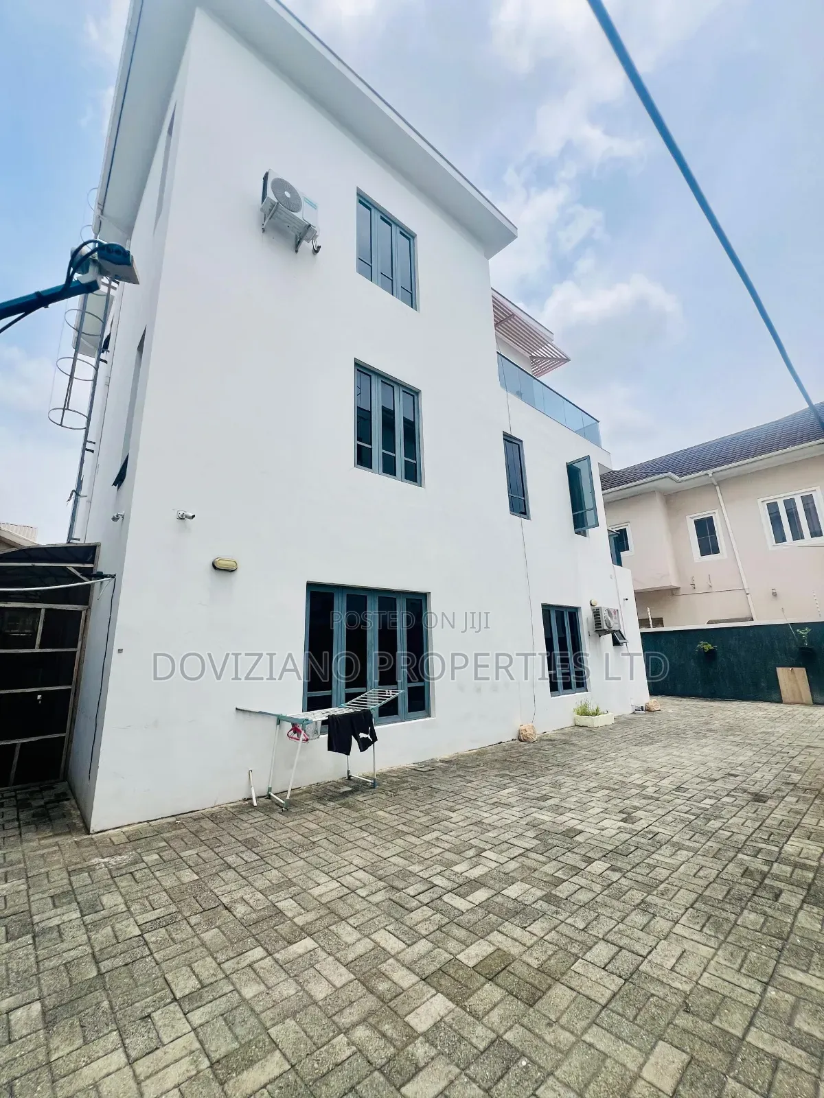 Furnished 5bdrm Duplex in Lekki Phase 1 for rent in Lekki Phase 1