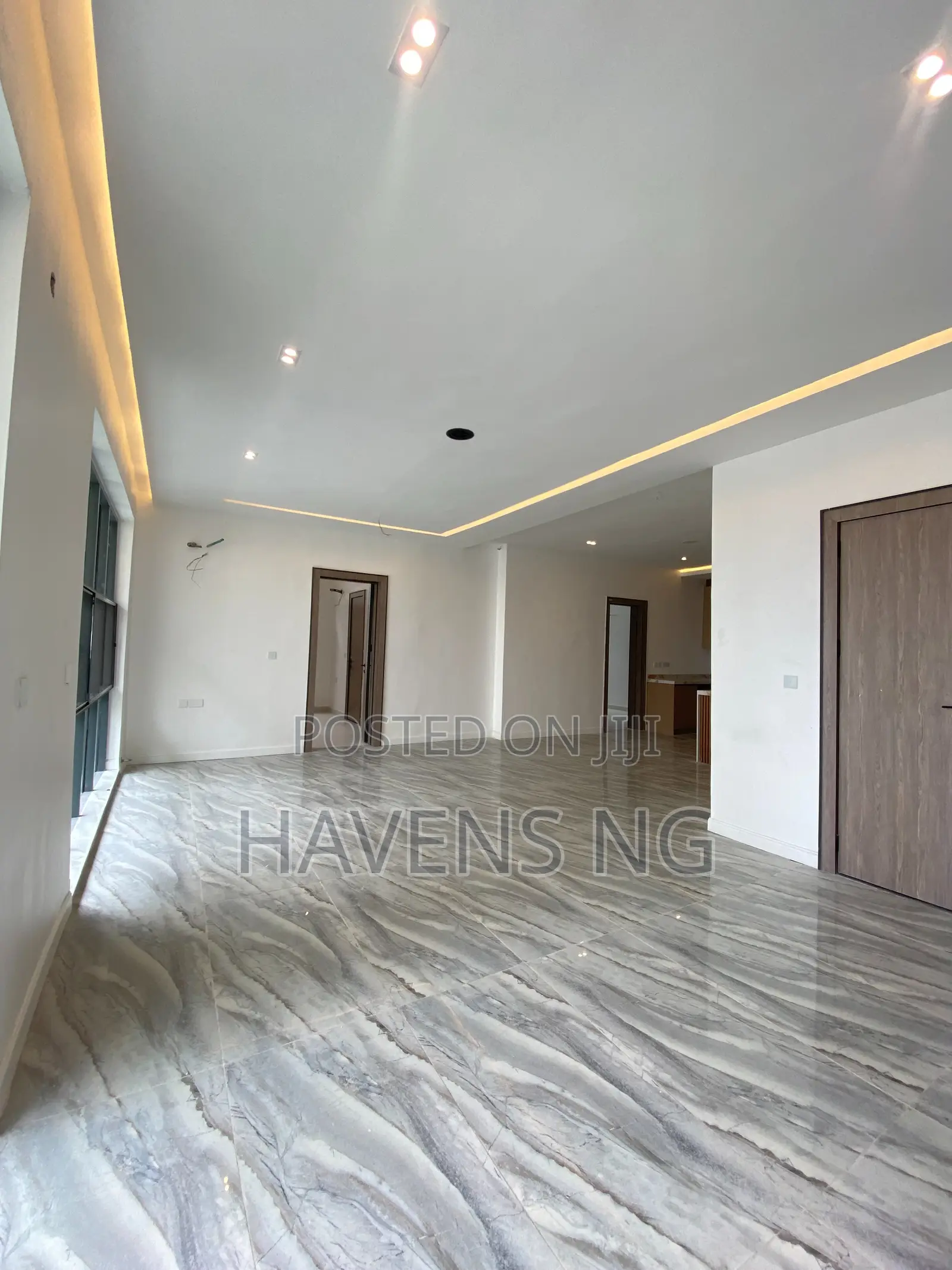 3bdrm Apartment in Ikate for sale in Ikate