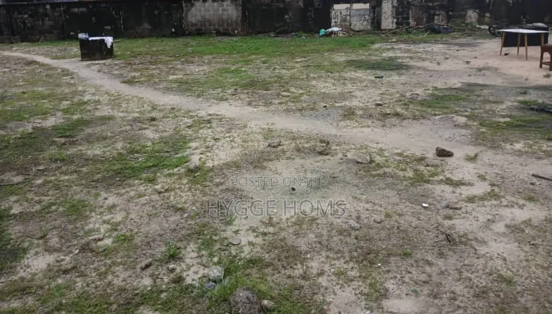 1865sqm on Ademola Adetokunbo Victoria Island in Ademola Adetokunbo