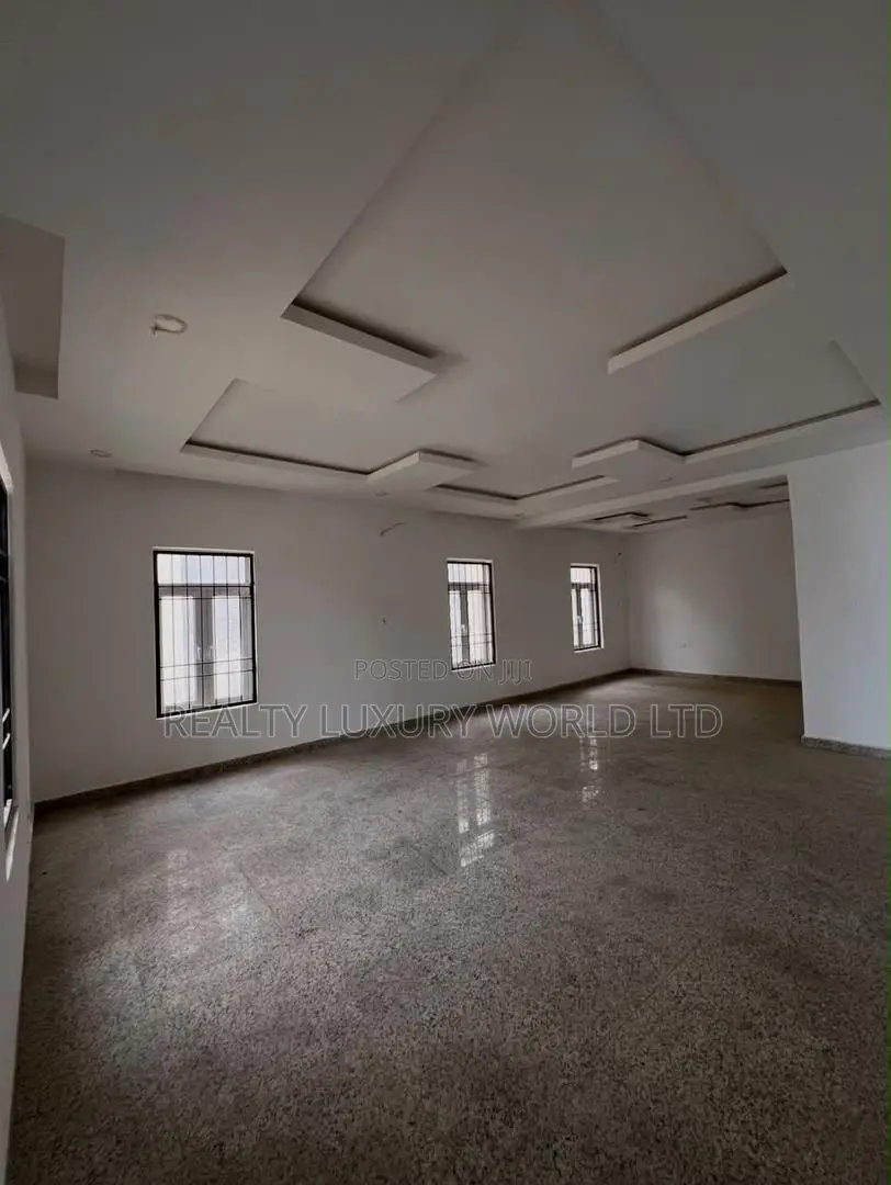 6bdrm Duplex in Guzape District for sale in Guzape District