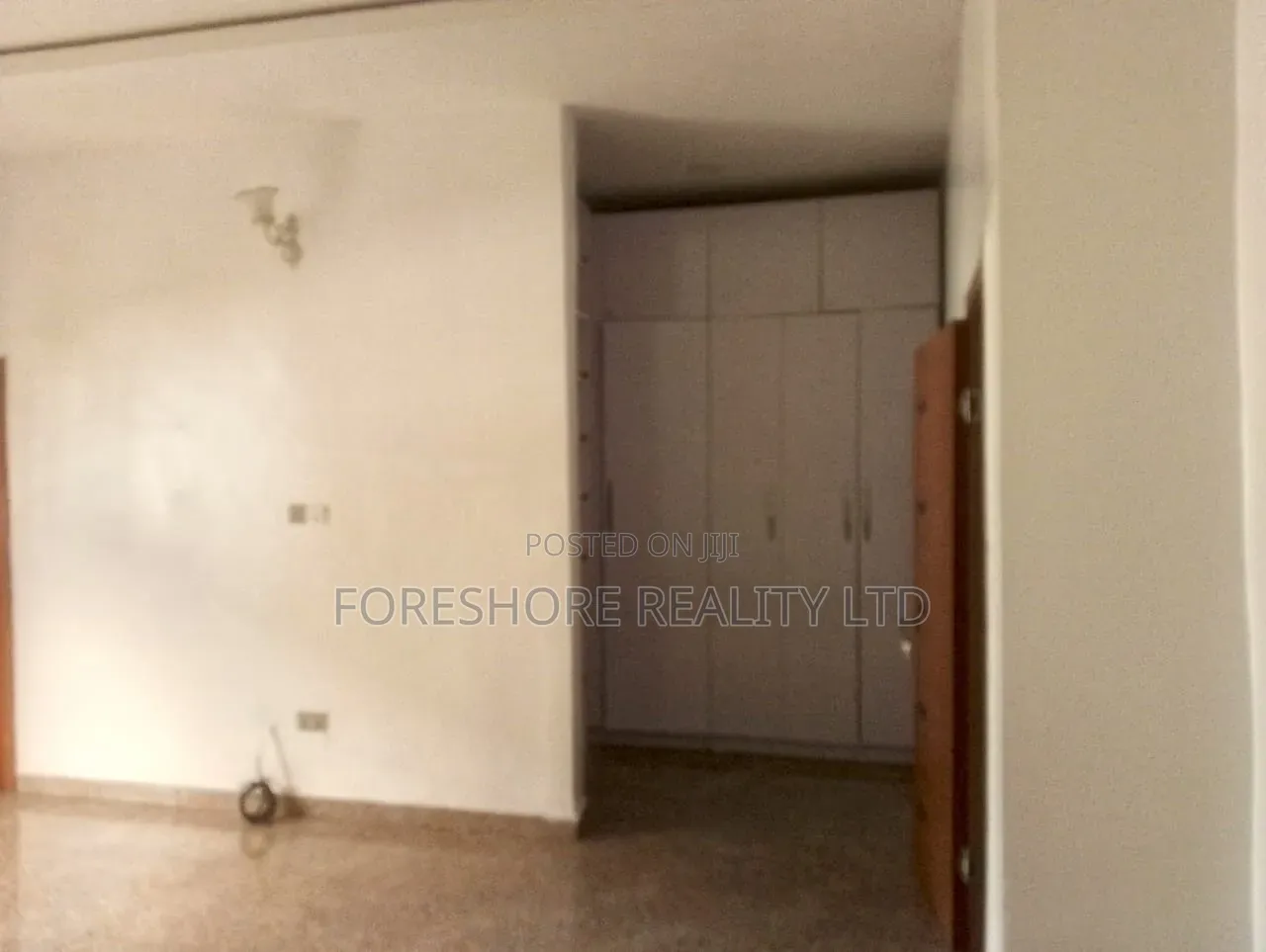 4bdrm Duplex in Ikota Gra for sale in Ikota