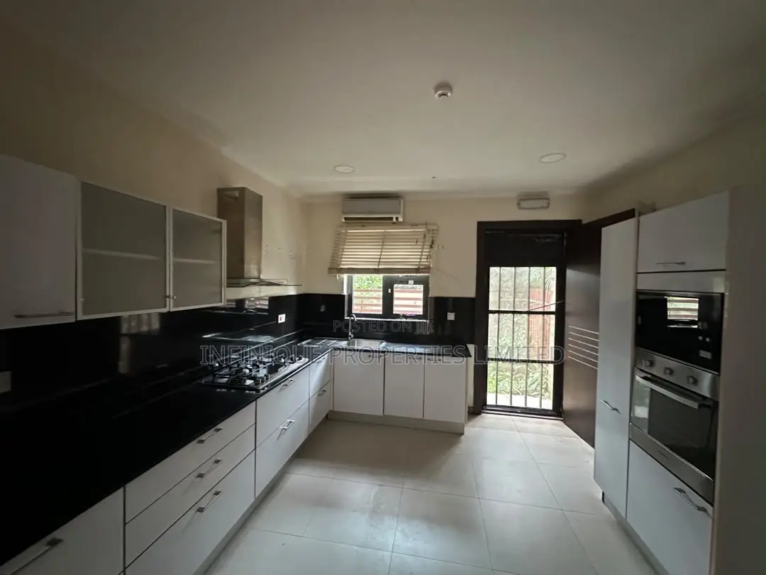 4bdrm Townhouse / Terrace in Ikoyi for rent in Ikoyi