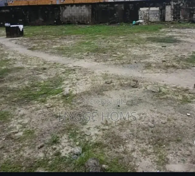 1865sqm on Ademola Adetokunbo Victoria Island in Ademola Adetokunbo