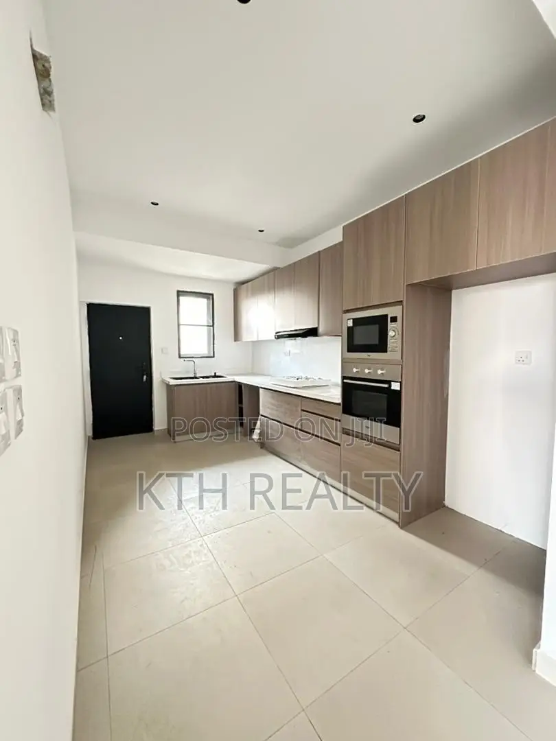3bdrm Apartment in Lekki for sale in Lekki Phase 1