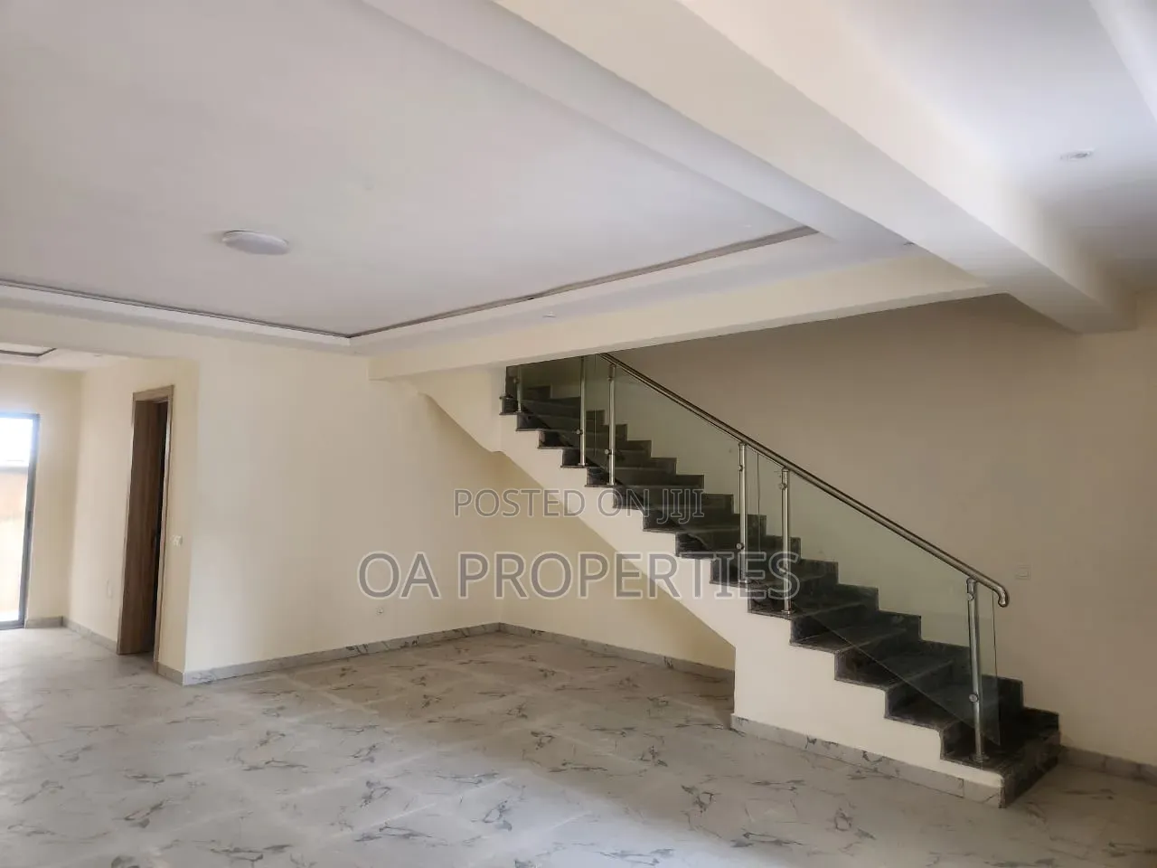 3bdrm Duplex in Bodija for rent in Bodija