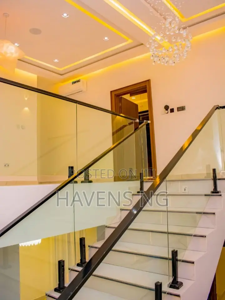 4bdrm Duplex in Obio-Akpor for sale in Obio-Akpor