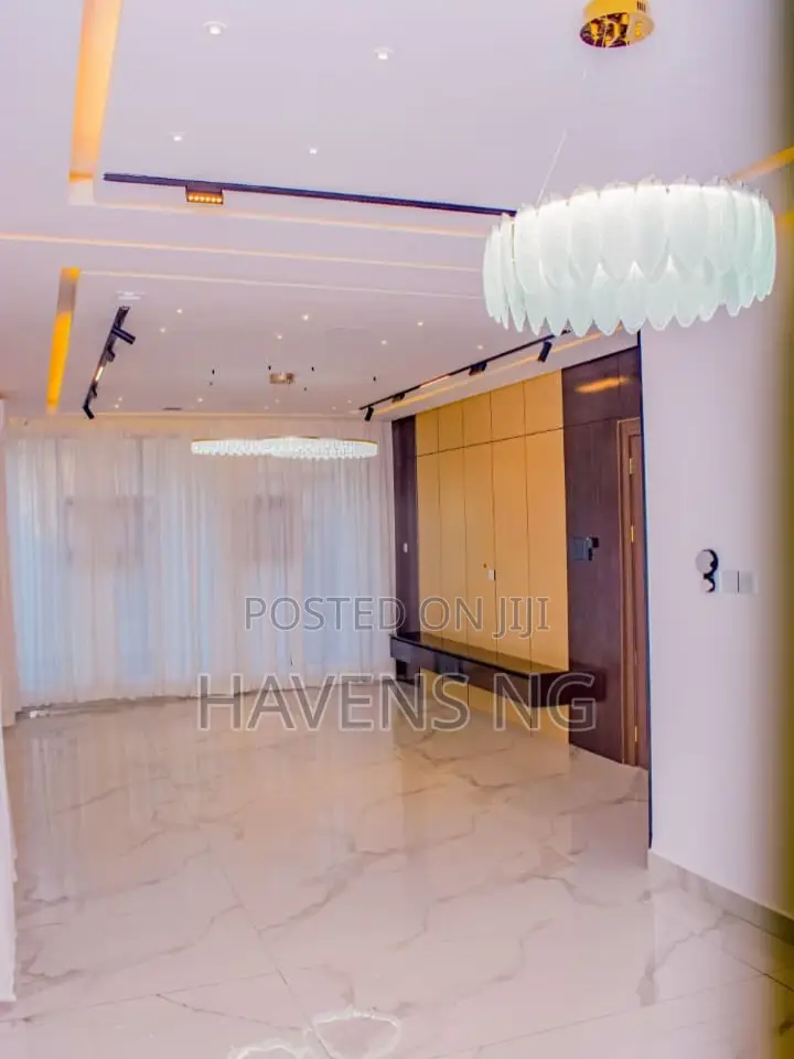4bdrm Duplex in Obio-Akpor for sale in Obio-Akpor