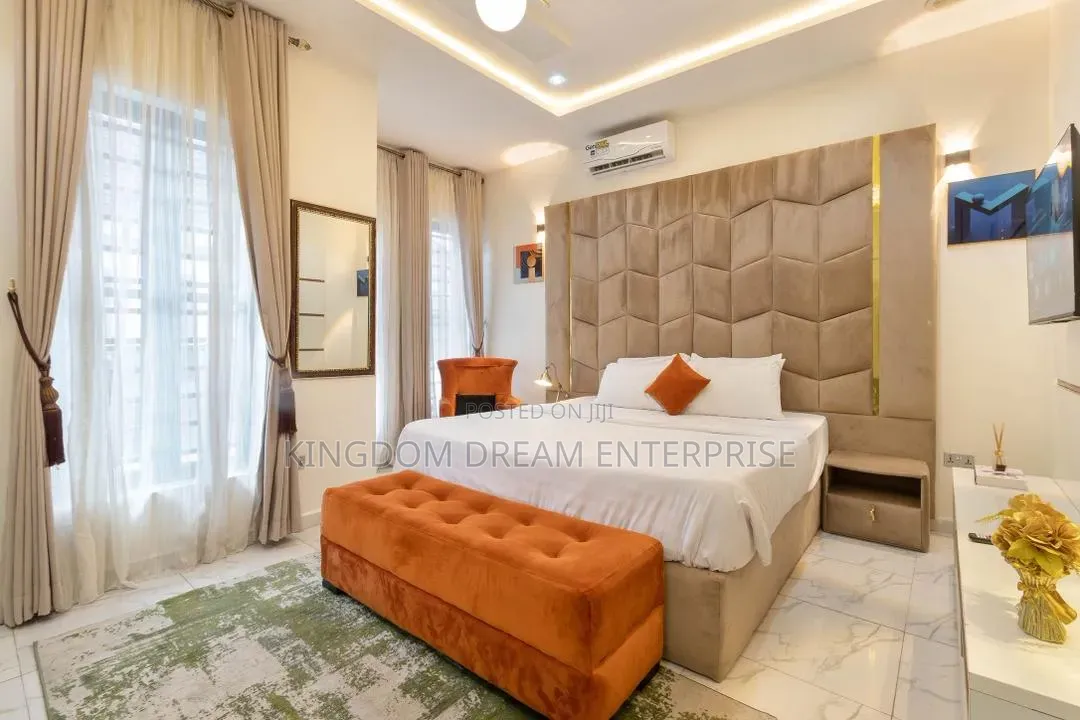 Furnished 4bdrm Duplex in Orchid Road Lekki for rent in Lekki Expressway