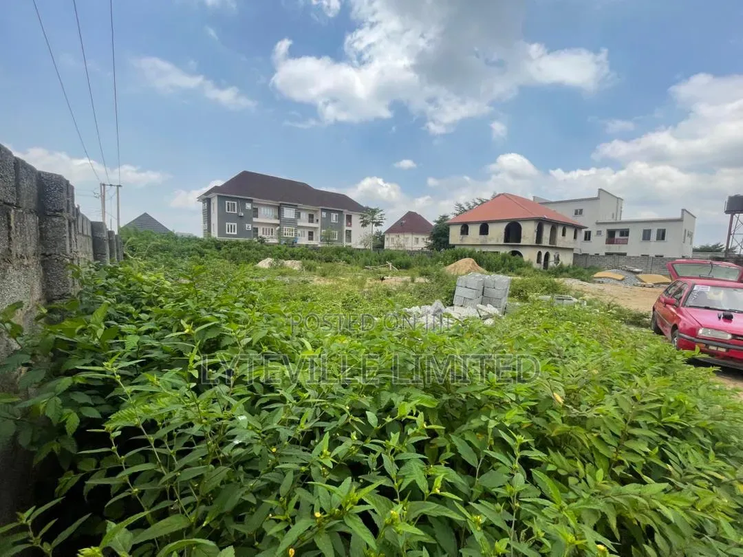 1275sqm Land for Sale in Dawaki