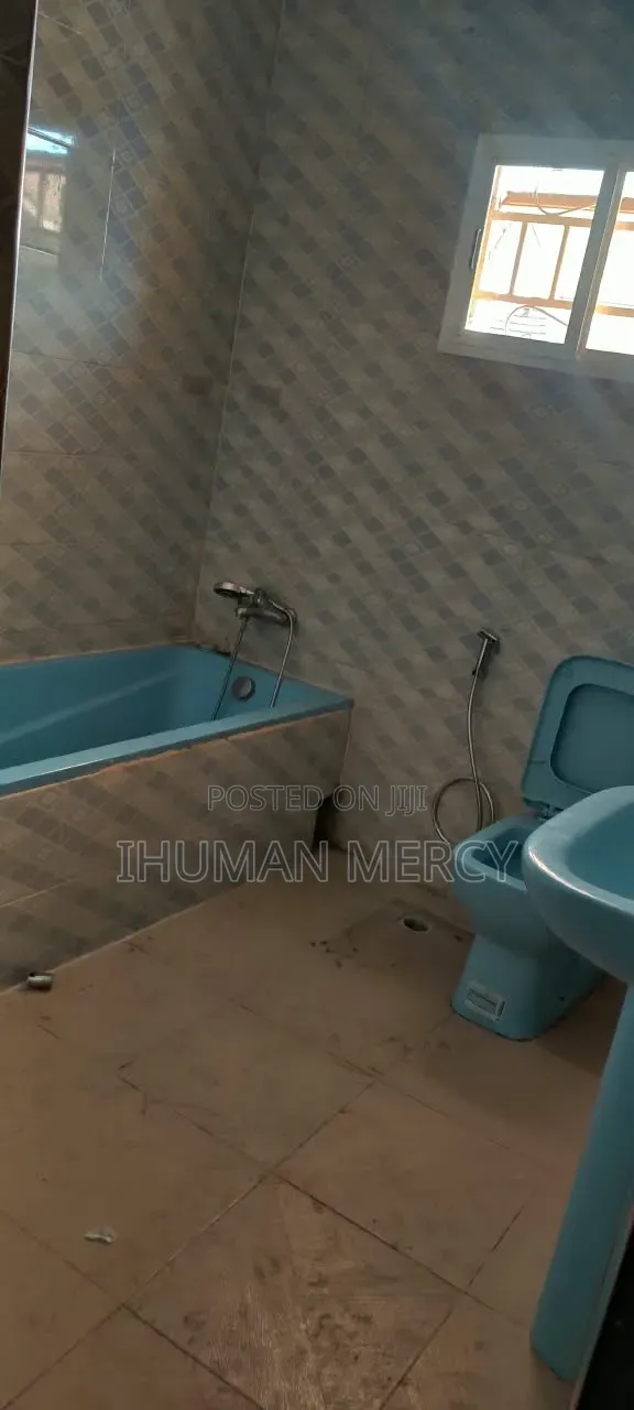 3bdrm Apartment in River Park Estate, Lugbe District for rent in Lugbe District