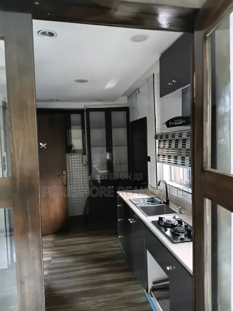 4bdrm Duplex in Ikeja Gra for rent in Ikeja GRA