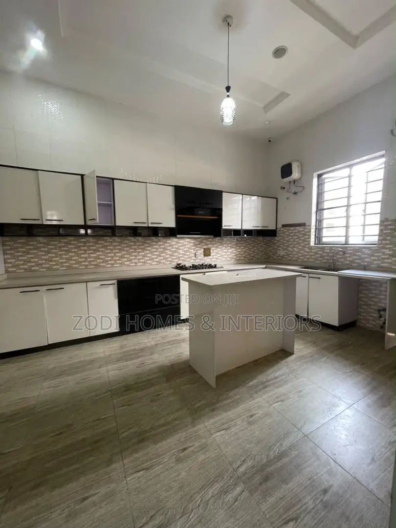 5bdrm Duplex in Lekki for rent in Lekki