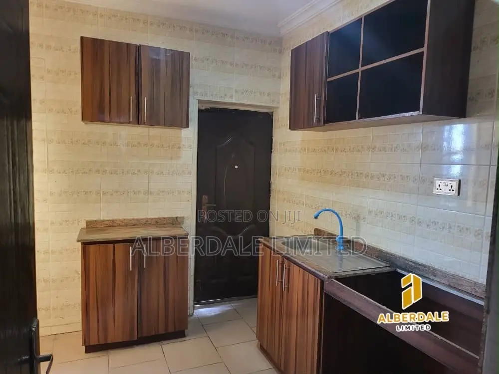 2bdrm Block of Flats in Osapa london for rent in Osapa london