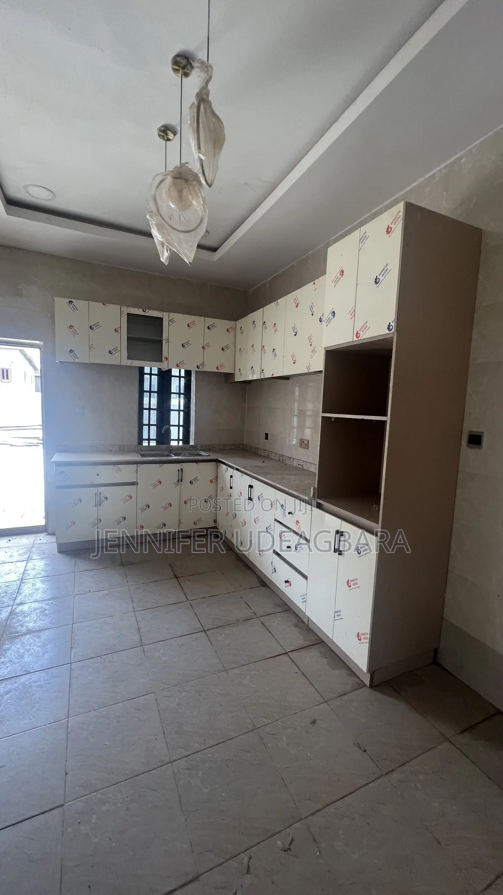 3bdrm Townhouse / Terrace in Admiralty Court, Asokoro for rent in Asokoro