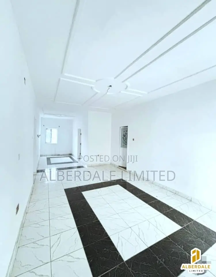 2bdrm Block of Flats in Osapa london for rent in Osapa london
