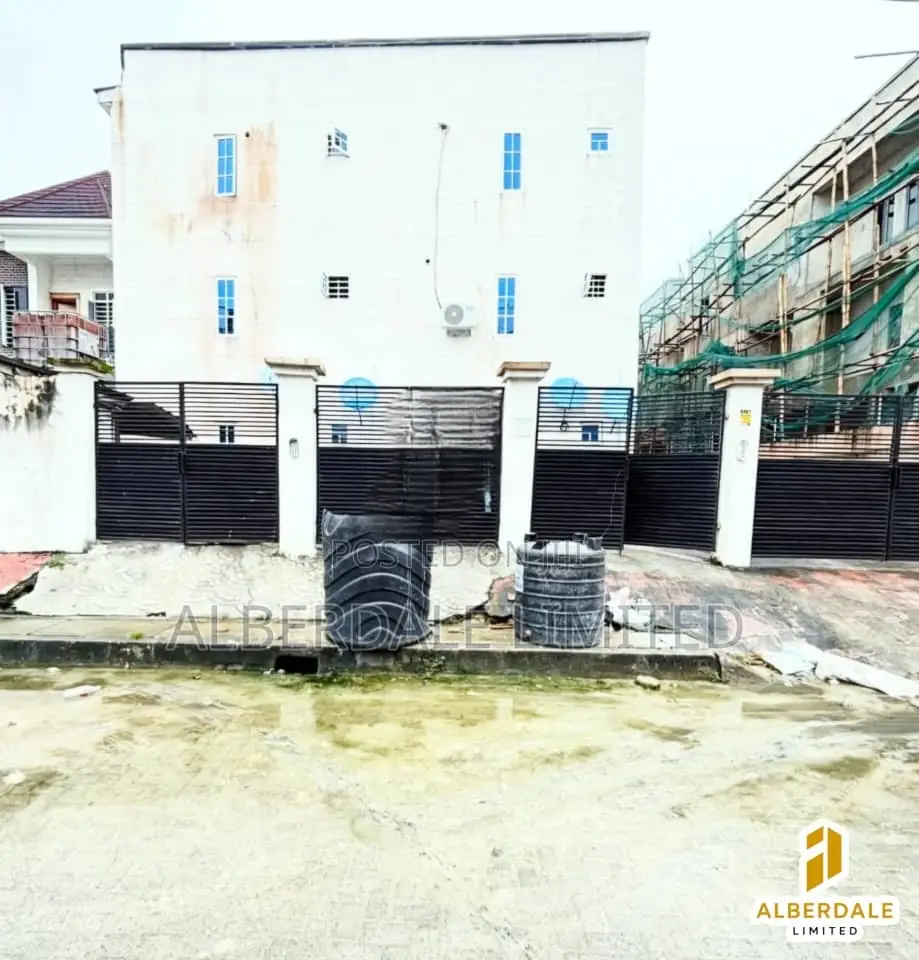 2bdrm Block of Flats in Osapa london for rent in Osapa london