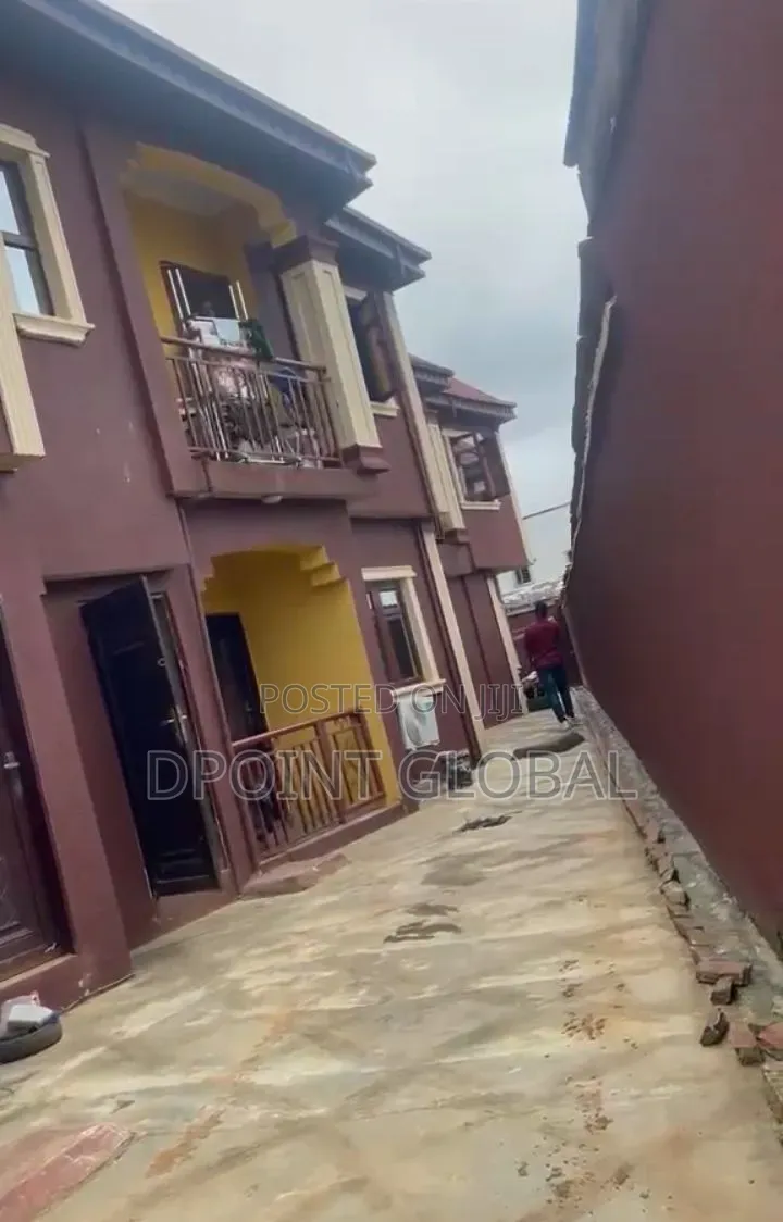 8bdrm Block of Flats in Not Estate, Alagbado for sale in Alagbado