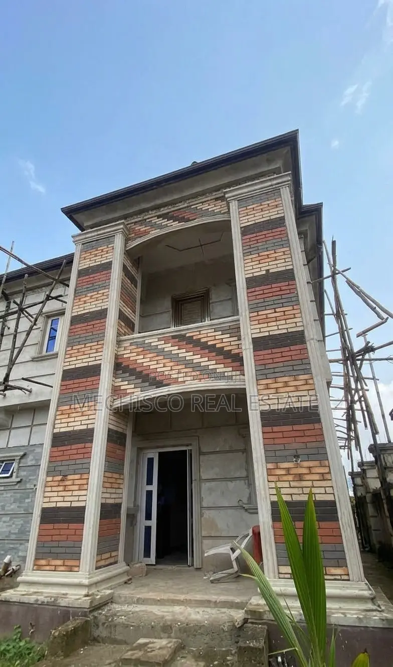 12bdrm Apartment in Elikpokwuodu, for sale in Rukpokwu