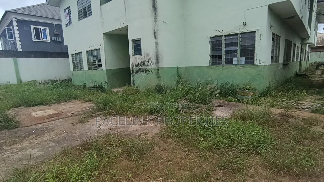 3bdrm Block of Flats in Ayobo for sale in Ayobo