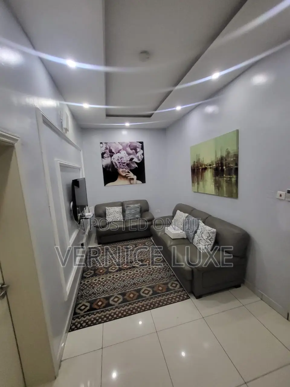 Furnished 1bdrm Duplex in General Paint, Lekki Gardens Estate for rent in Lekki Gardens Estate