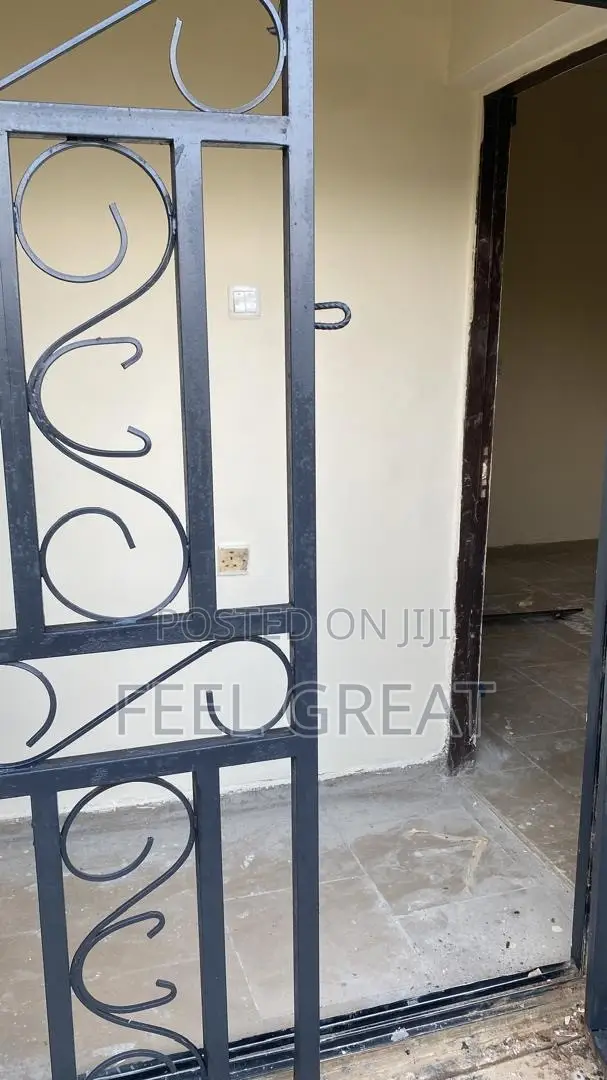 Furnished 1bdrm Apartment in Broadview Estate, Idu Industrial for rent in Idu Industrial