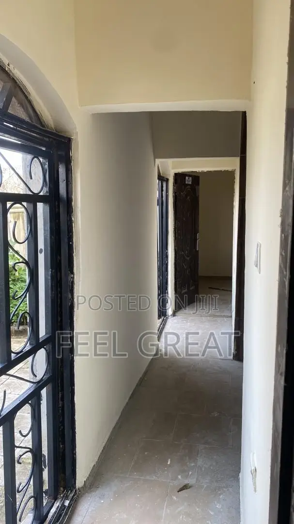 Furnished 1bdrm Apartment in Broadview Estate, Idu Industrial for rent in Idu Industrial