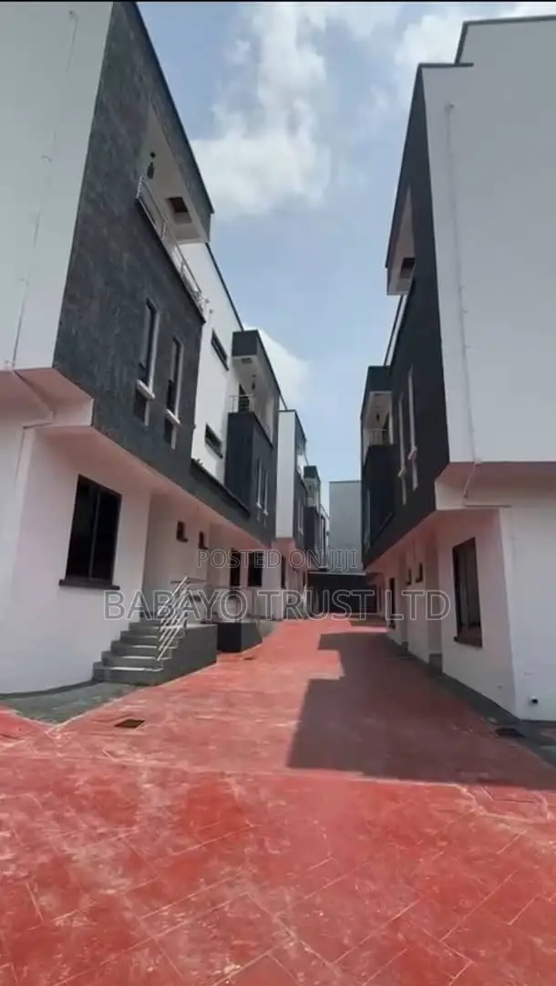 4bdrm Duplex in Opebi for sale in Opebi
