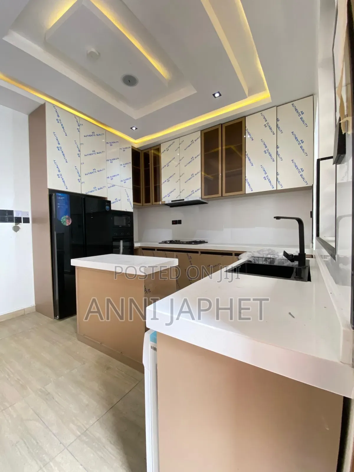 2bdrm Apartment in Ikate, Lagos Island / Lagos Island for sale in Lagos Island / Lagos Island