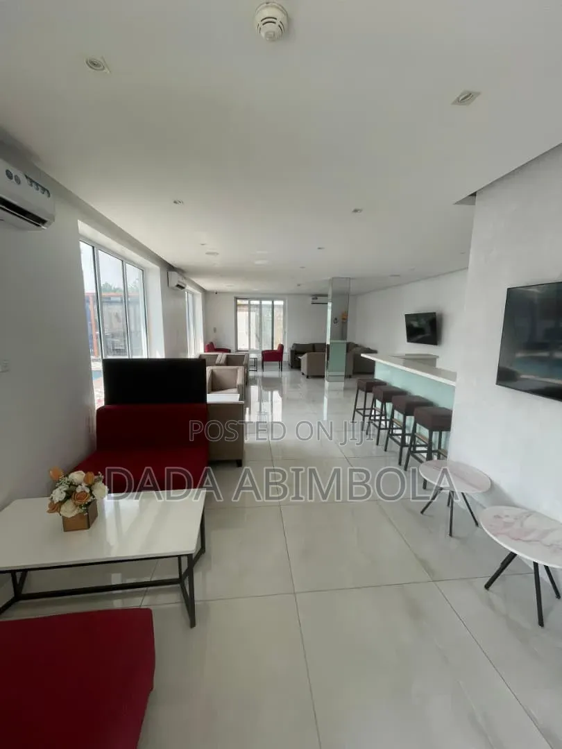 3 Bedroom Fully Furnished Flat in Banana Island