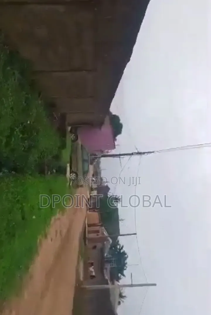 6bdrm Bungalow in Not Estate, Ipaja / Ipaja for sale in Ipaja / Ipaja