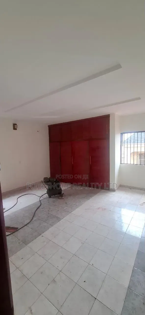 4bdrm Duplex in Awuse Estate, Opebi for rent in Opebi