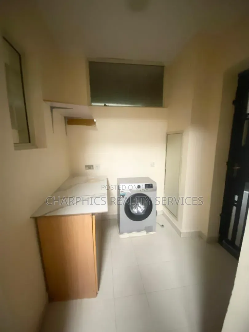 3bdrm Apartment in Victoria Island Extension for rent in Victoria Island Extension