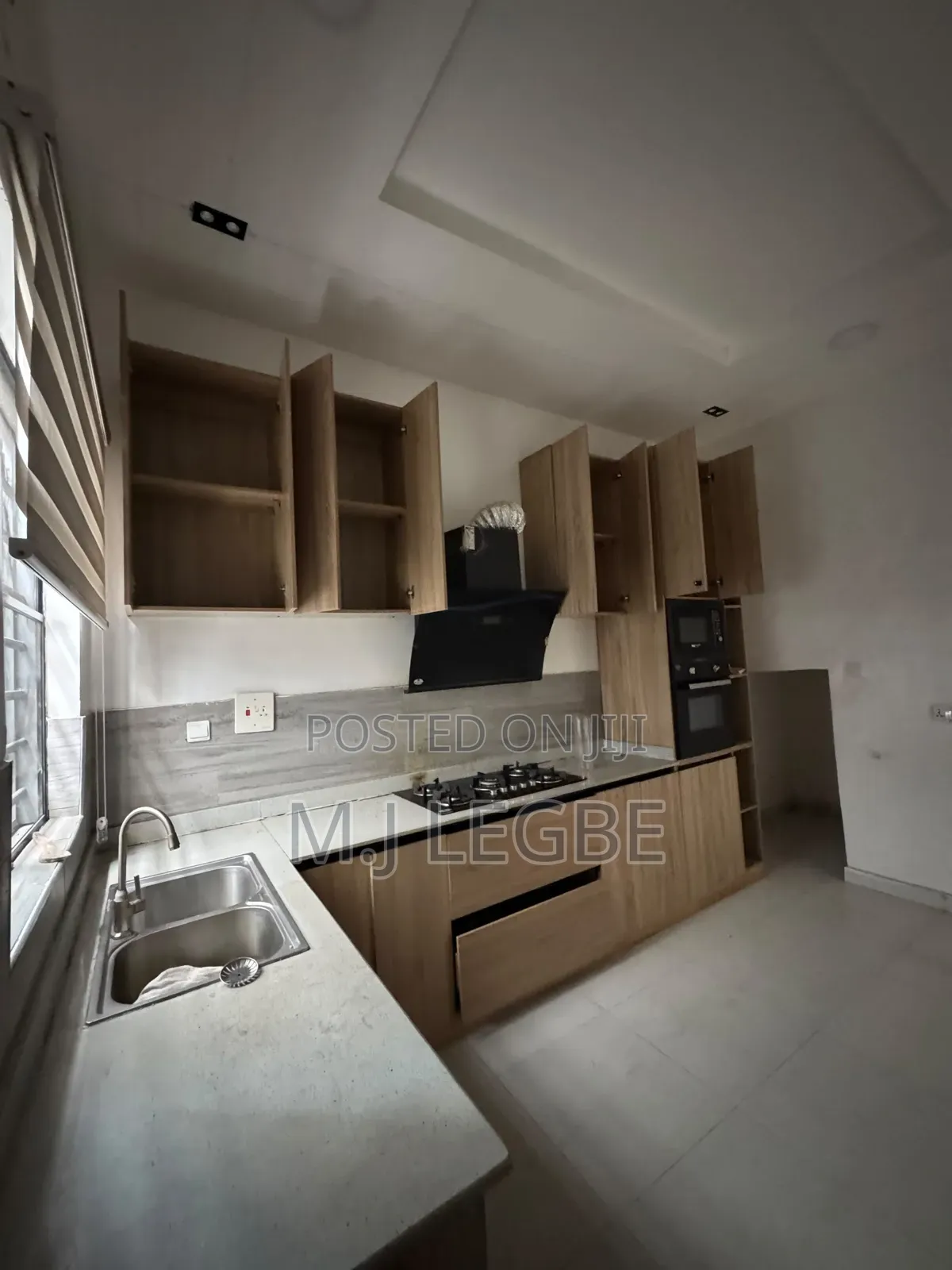 4bdrm Duplex in Vgc for rent in VGC / Ajah
