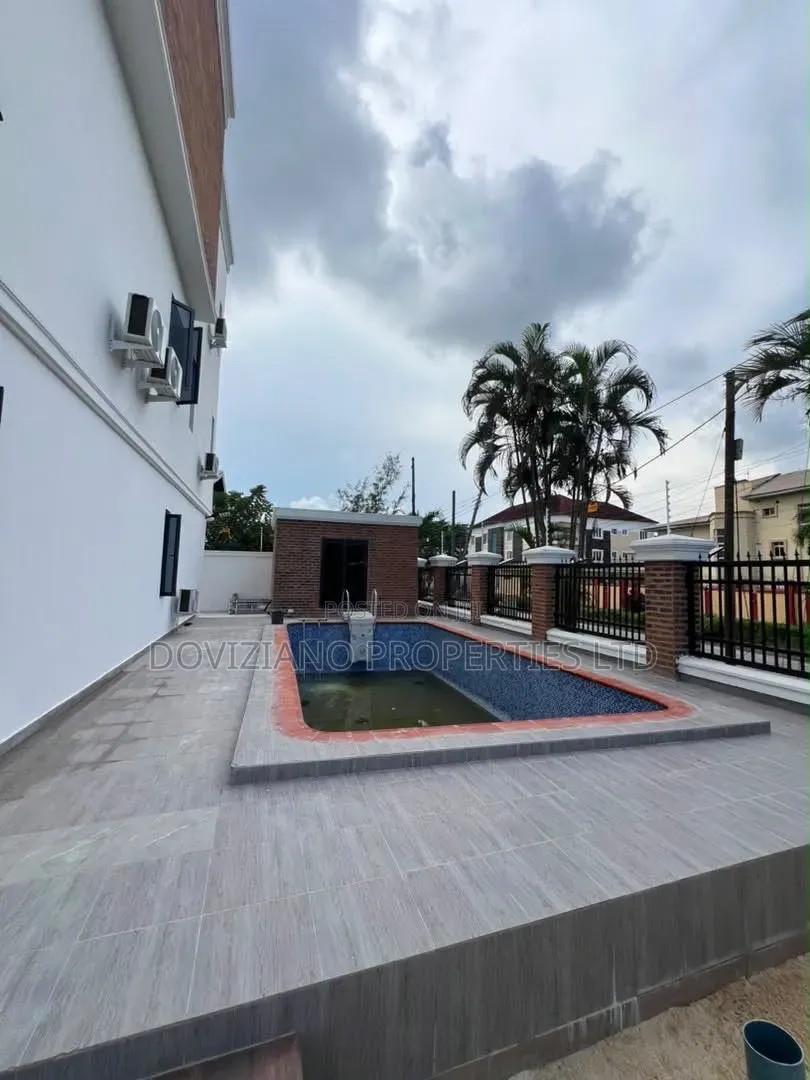 4bdrm Duplex in Old Ikoyi for rent in Old Ikoyi