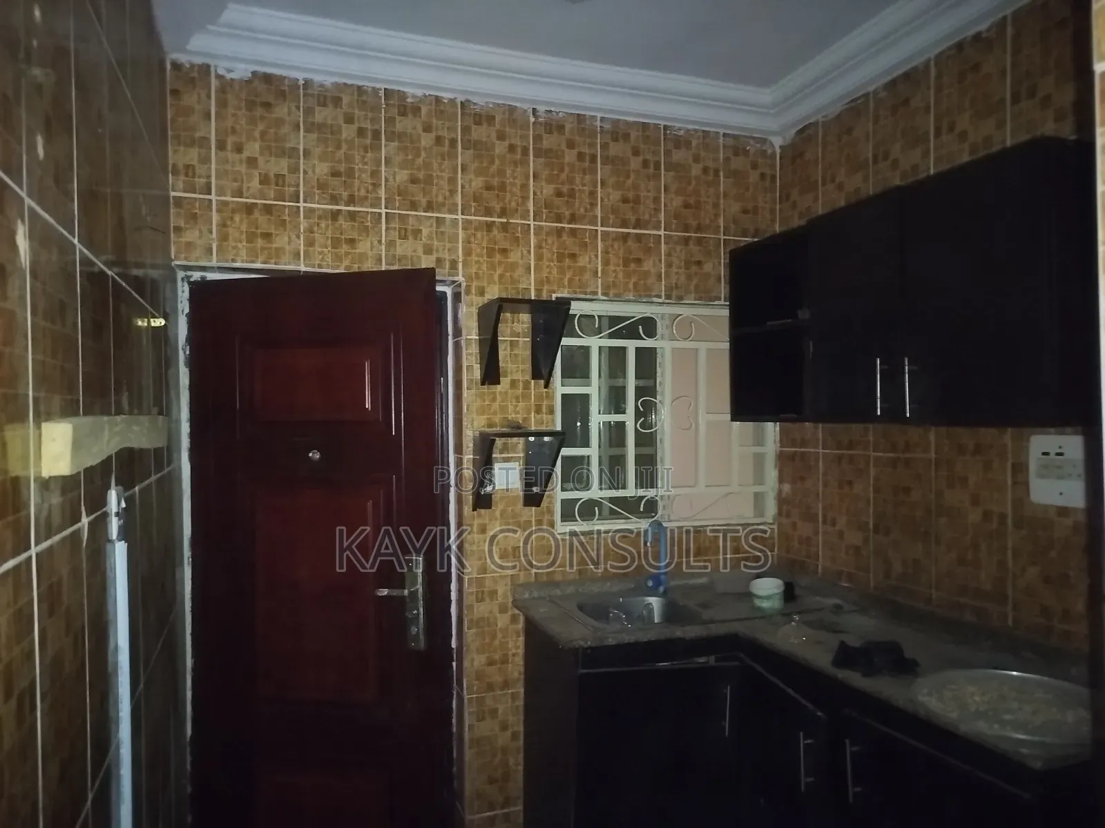 1bdrm Bungalow in Apo Resettlement for rent in Apo Resettlement