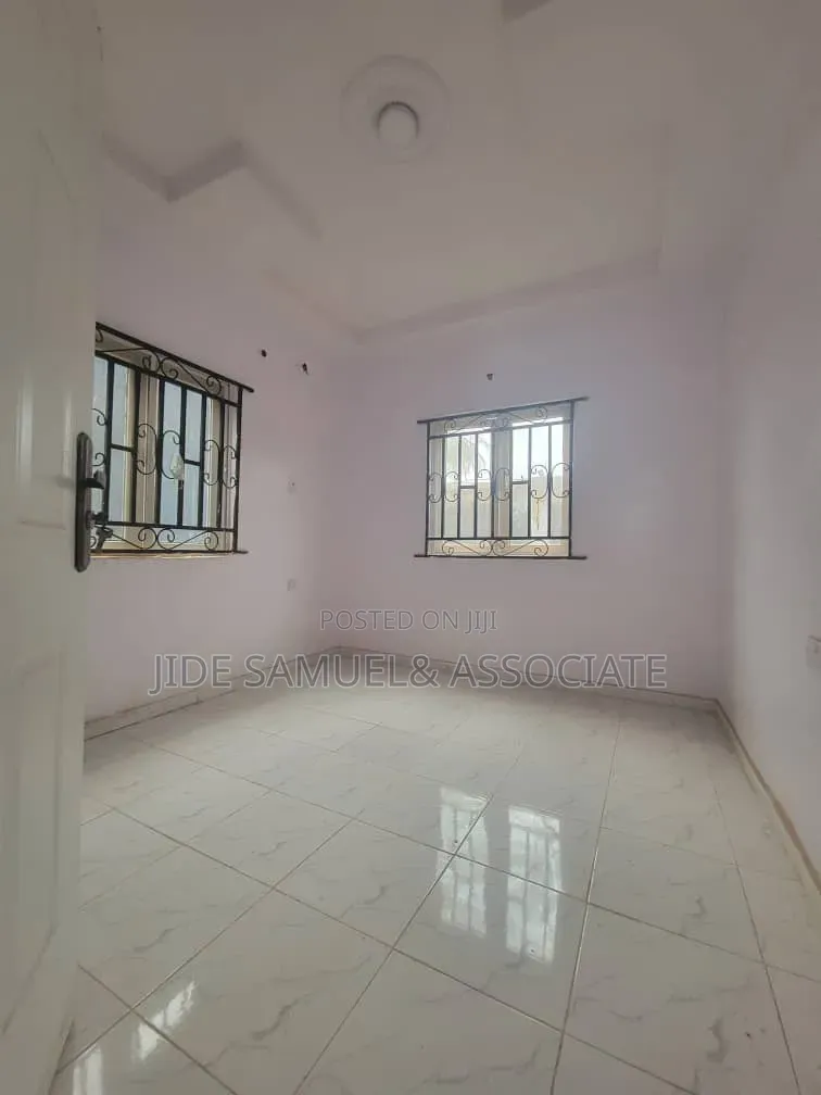 Furnished 2bdrm Block of Flats in Ayobo for rent in Ayobo