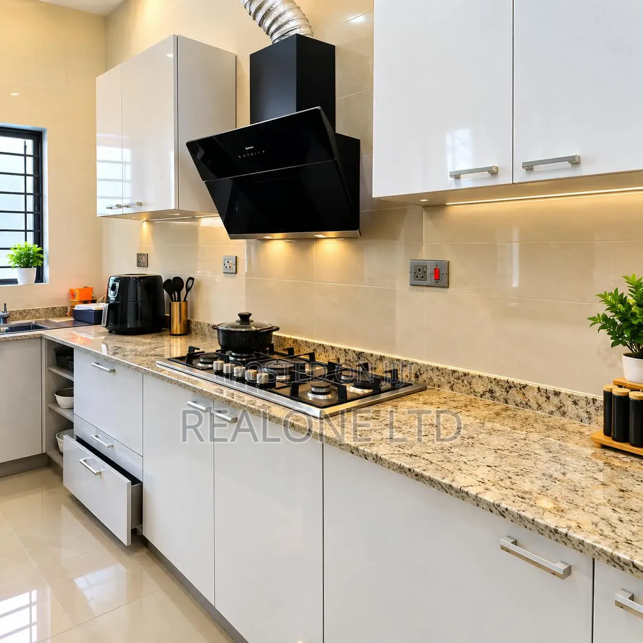 4bdrm Duplex in Ikota for rent in Ikota