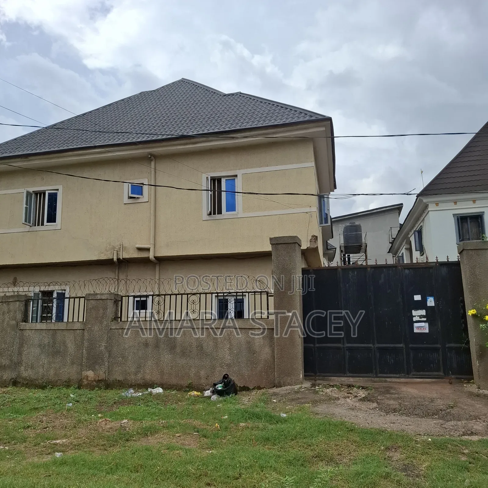 3bdrm Block of Flats in Enugu for sale in Enugu