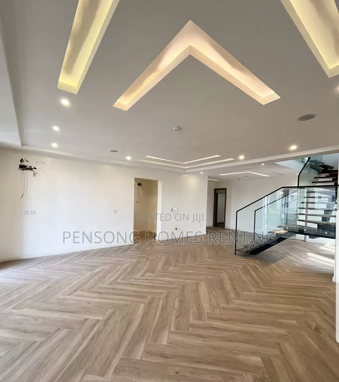 4bdrm Duplex in Oniru Estate, Kofo Abayomi for rent in Kofo Abayomi