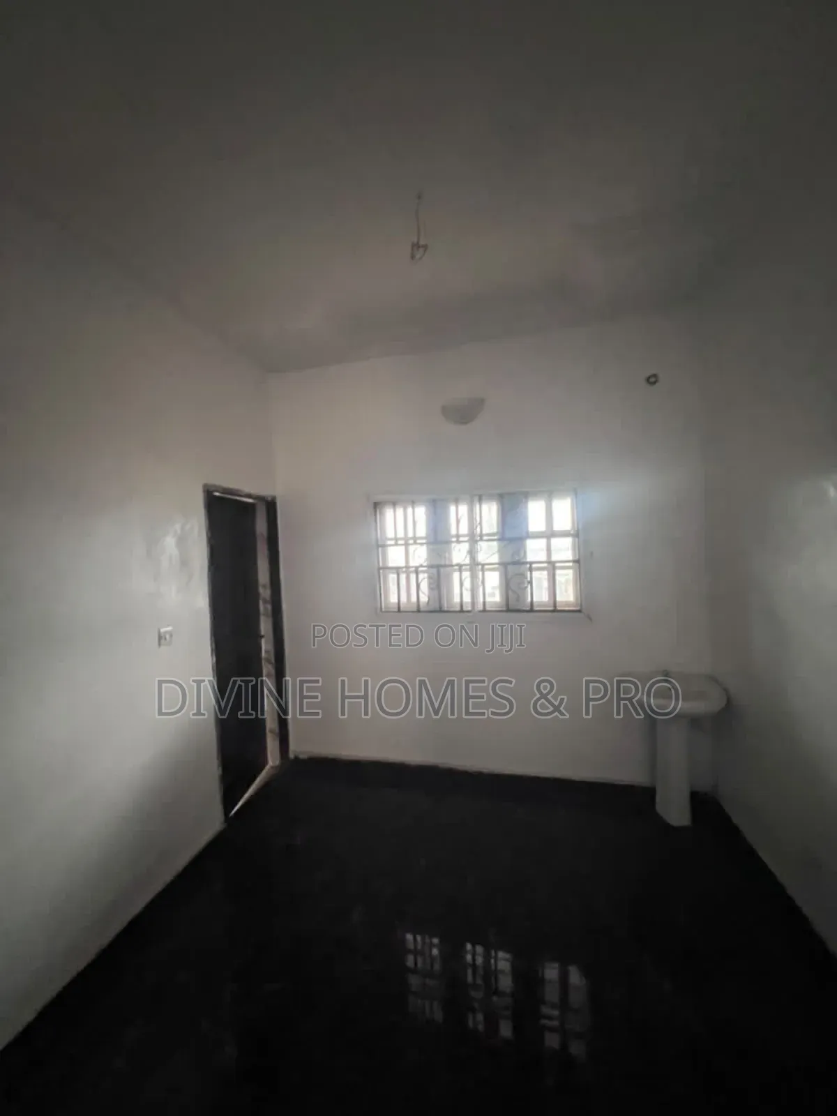 3bdrm Bungalow in Dutse-Alhaji for rent in Dutse-Alhaji