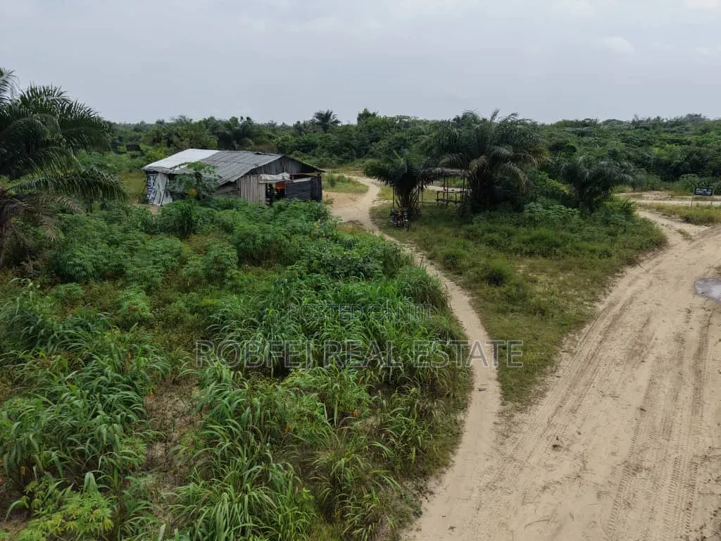  Dongo Village — Invest Ahead of Development!  in Awoyaya