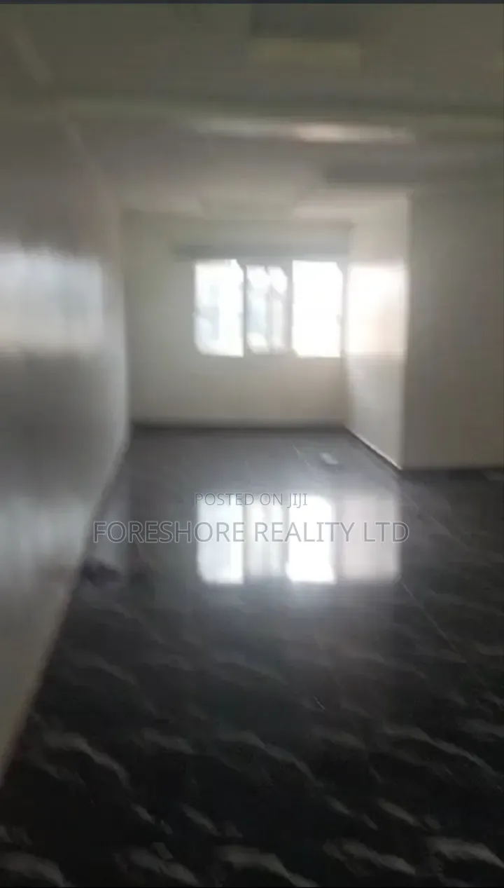 3bdrm Apartment in Oregun for rent in Oregun