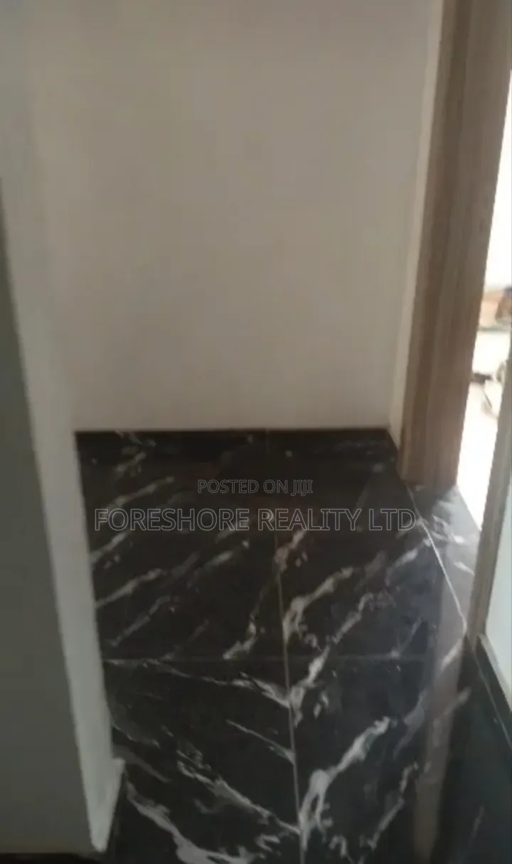 3bdrm Apartment in Oregun for rent in Oregun