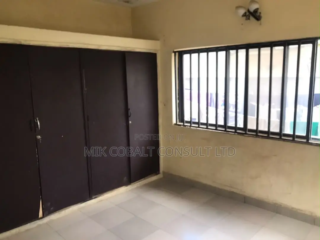 3bdrm Block of Flats in 2Nd Avenue, Gwarinpa for rent in Gwarinpa
