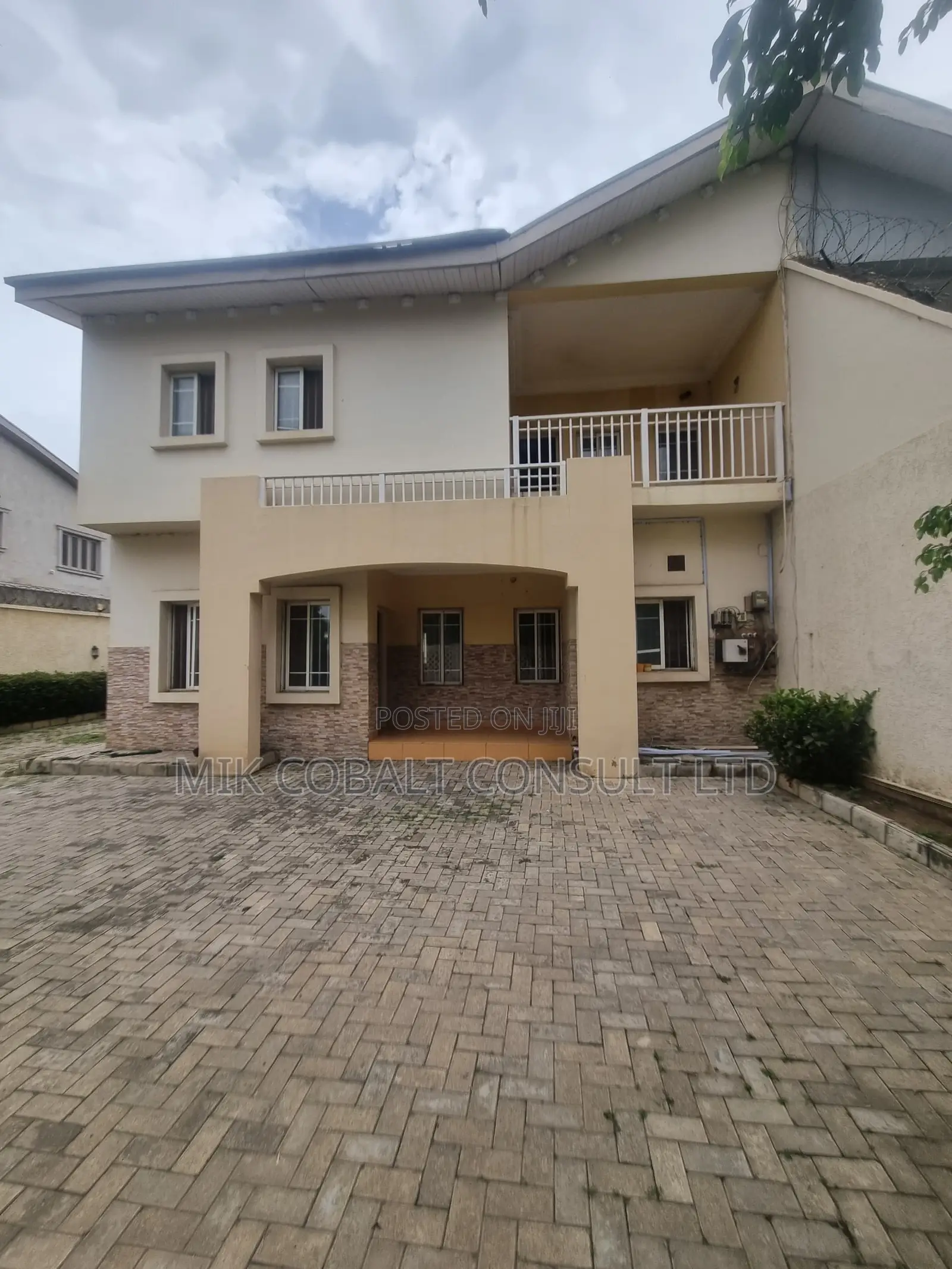 3bdrm Duplex in 3Rd Avenue, Gwarinpa for rent in Gwarinpa