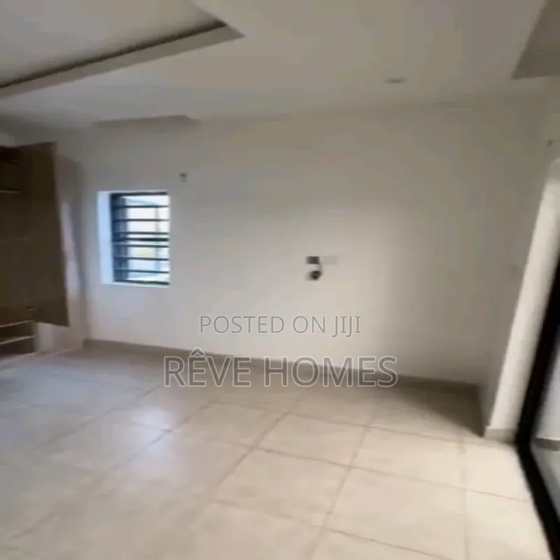 Mini Flat in Onike for rent in Onike