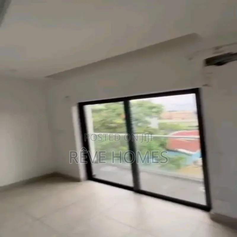 Mini Flat in Onike for rent in Onike